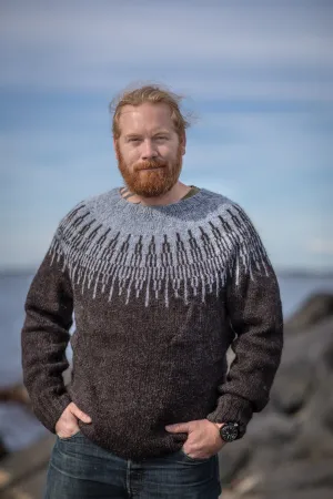 Arnar Icelandic sweater Black - Knitting Kit