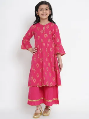 Girls Fuchsia Pink & Gold-Coloured Printed Kurta With Palazzos